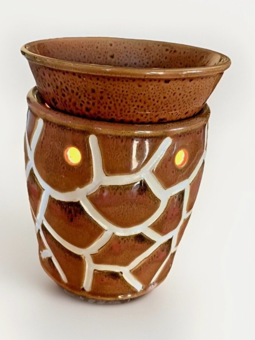 NEW IN BOX SCENTSY Giraffe Print Wax Warmer